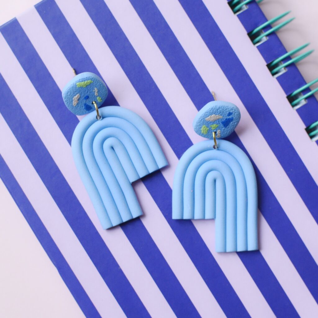 boucles d'oreilles colorées uniques par Saboom