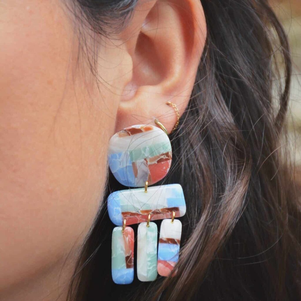 Boucles d'oreilles colorées
