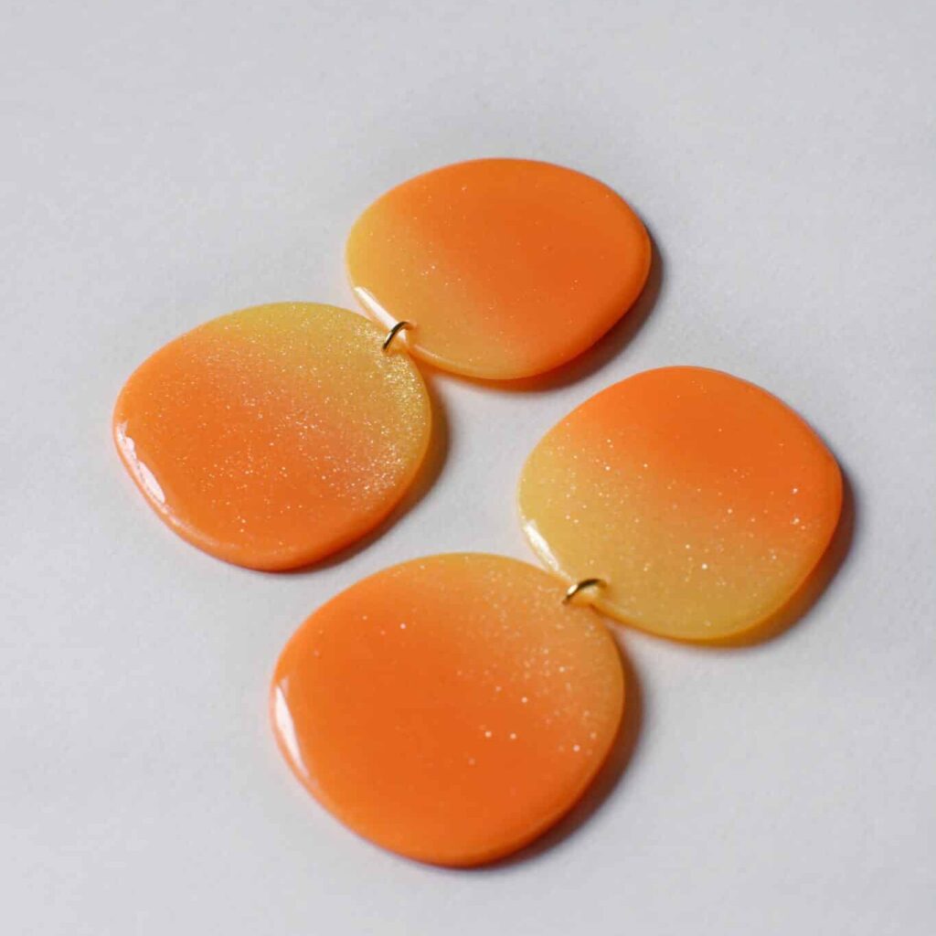 Boucles d'oreilles colorées Saboom