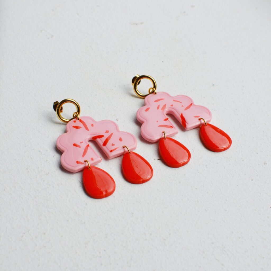 Boucles d&rsquo;oreilles Victoria – Terrazzo rouge et rose